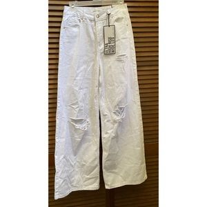 Ultra High Rise Wide Leg White Ripped Jeans